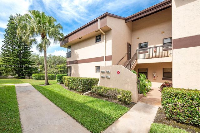 2676 N Carambola Cir N 1760, Coconut Creek, FL 33066