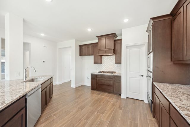 9529 Lanshire Lane, Fort Worth, TX 76131