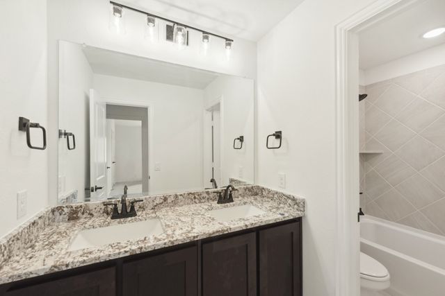 9529 Lanshire Lane, Fort Worth, TX 76131