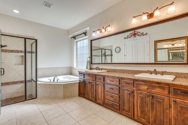 2016 Torin Street, Lewisville, TX 75056