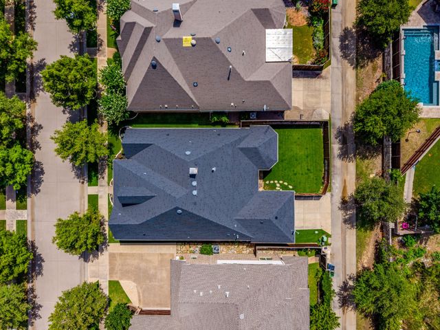 2016 Torin Street, Lewisville, TX 75056