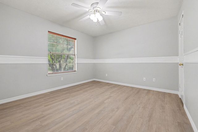 1418 Green Tree Drive, Tomball, TX 77375