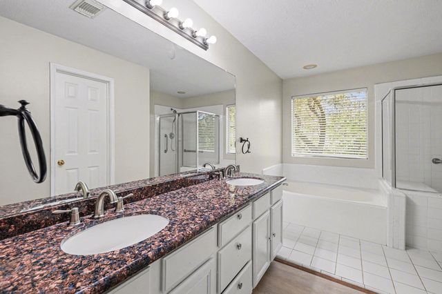 1418 Green Tree Drive, Tomball, TX 77375