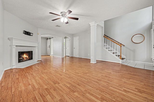 1418 Green Tree Drive, Tomball, TX 77375