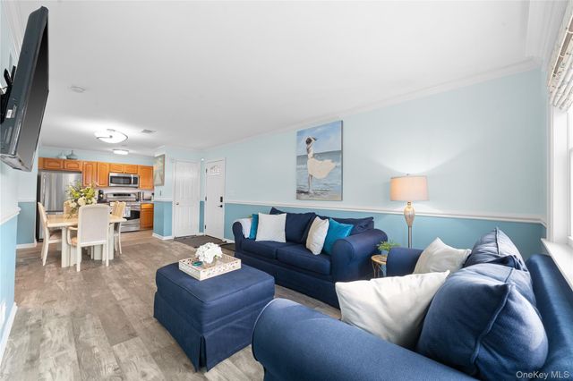 431 Beach 35th Street, Far Rockaway, NY 11691