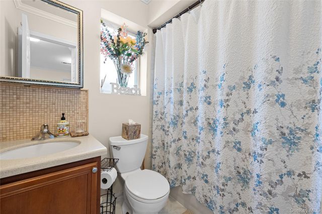 431 Beach 35th Street, Far Rockaway, NY 11691