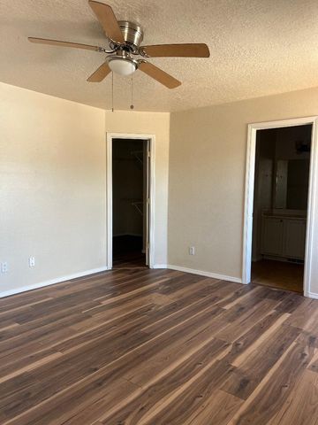 1912 Sea Breeze Street NW, Albuquerque, NM 87120