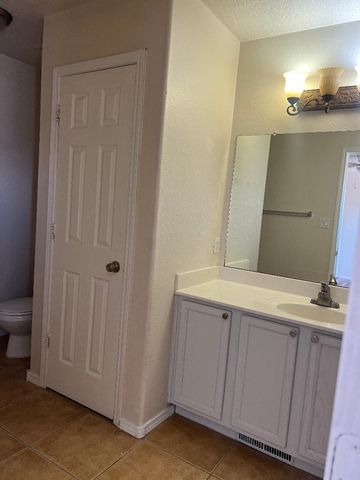 1912 Sea Breeze Street NW, Albuquerque, NM 87120