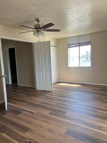 1912 Sea Breeze Street NW, Albuquerque, NM 87120