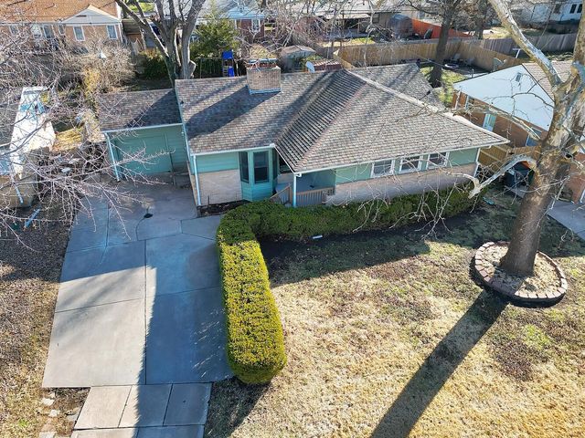 1026 S Fabrique Dr, Wichita, KS 67218