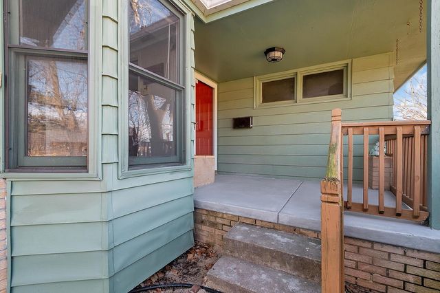 1026 S Fabrique Dr, Wichita, KS 67218