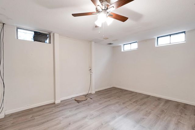 1026 S Fabrique Dr, Wichita, KS 67218