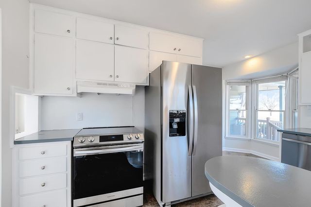 1026 S Fabrique Dr, Wichita, KS 67218