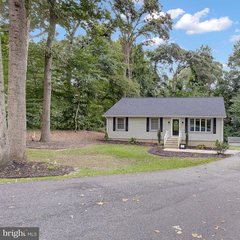 5822 LONG BEACH DR, St Leonard, MD 20685