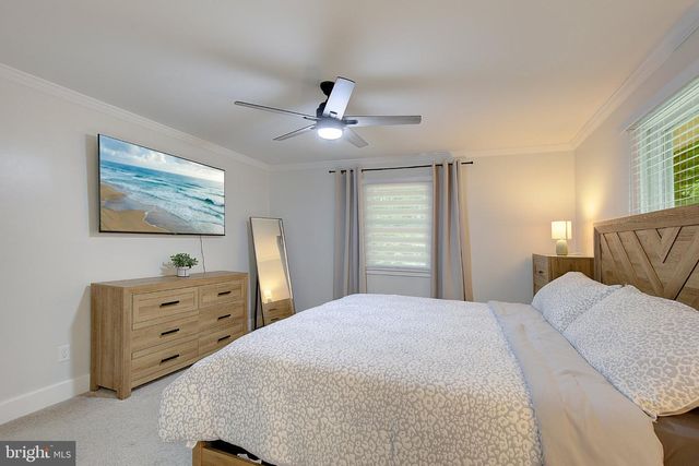 5822 LONG BEACH DR, St Leonard, MD 20685