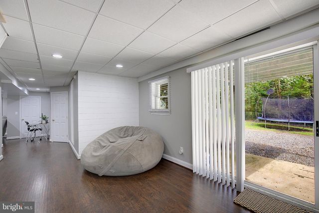 5822 LONG BEACH DR, St Leonard, MD 20685