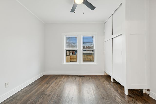 8423 S Colfax Avenue, Chicago, IL 60617