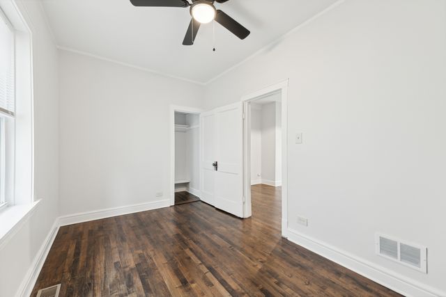 8423 S Colfax Avenue, Chicago, IL 60617