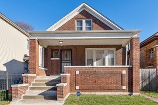 8423 S Colfax Avenue, Chicago, IL 60617