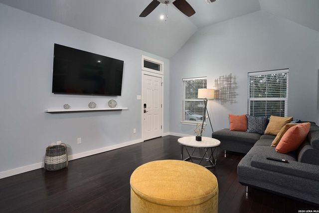521 DAWSON ST, San Antonio, TX 78202