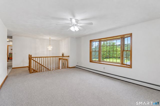 32 School House Road, Preston, CT 06365