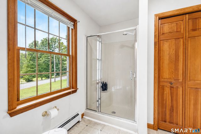 32 School House Road, Preston, CT 06365
