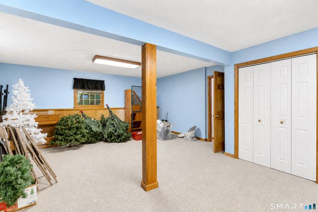32 School House Road, Preston, CT 06365