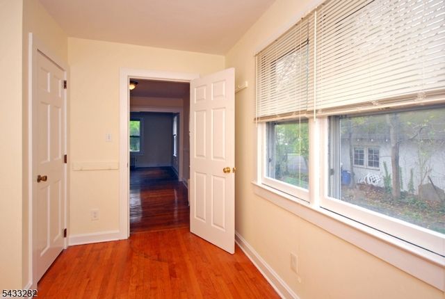 82 Linden Ave, North Plainfield Boro, NJ 07060