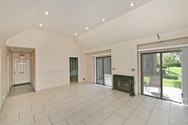 161 Southgate Drive, Massapequa Park, NY 11762