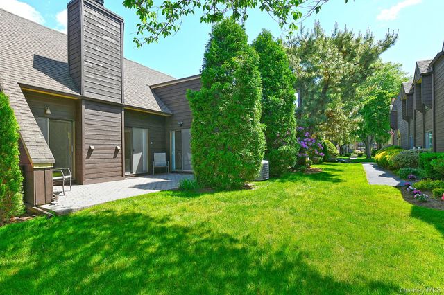 161 Southgate Drive, Massapequa Park, NY 11762