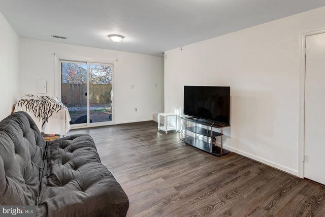 15324 GATEHOUSE TER, Woodbridge, VA 22191