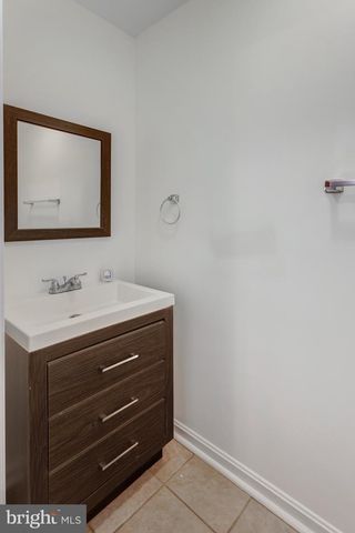 15324 GATEHOUSE TER, Woodbridge, VA 22191