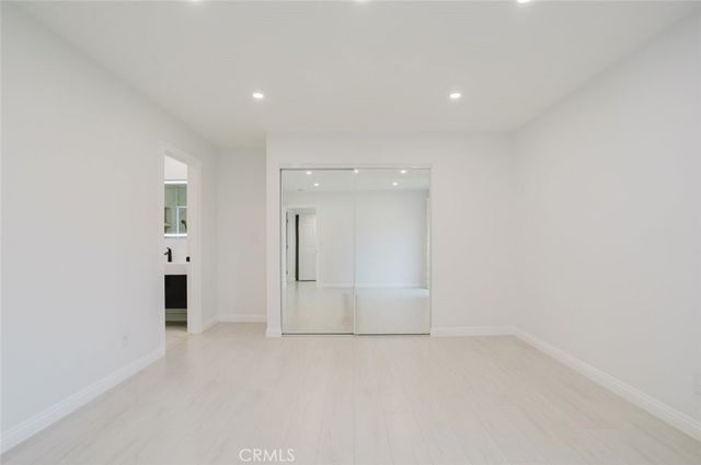 13942 Oxnard Street, Valley Village, CA 91401