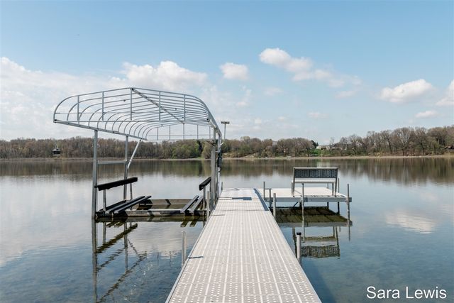 15710 Rich Lane, Hickory Corners, MI 49060