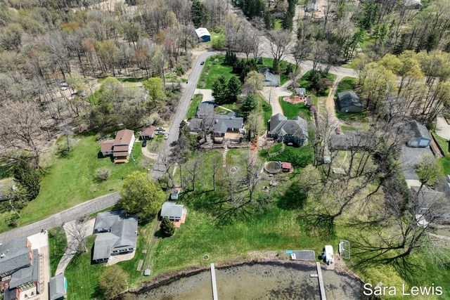 15710 Rich Lane, Hickory Corners, MI 49060