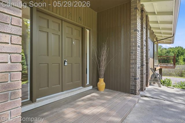 5130 Seymour Lake Road, Brandon Charter Township, MI 48371