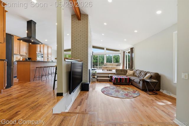 5130 Seymour Lake Road, Brandon Charter Township, MI 48371