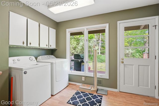 5130 Seymour Lake Road, Brandon Charter Township, MI 48371