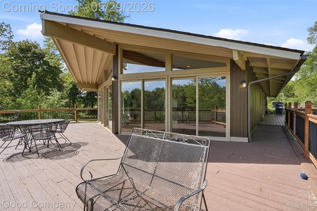 5130 Seymour Lake Road, Brandon Charter Township, MI 48371