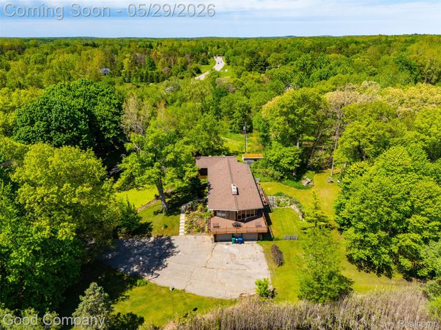 5130 Seymour Lake Road, Brandon Charter Township, MI 48371
