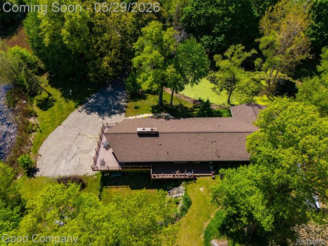 5130 Seymour Lake Road, Brandon Charter Township, MI 48371