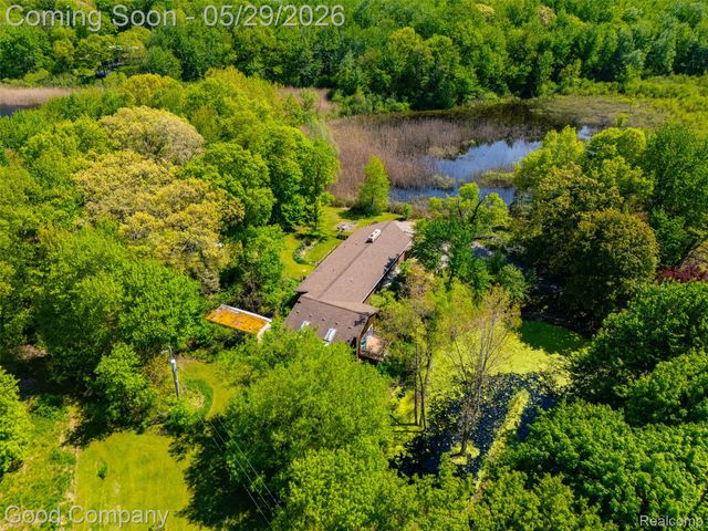 5130 Seymour Lake Road, Brandon Charter Township, MI 48371