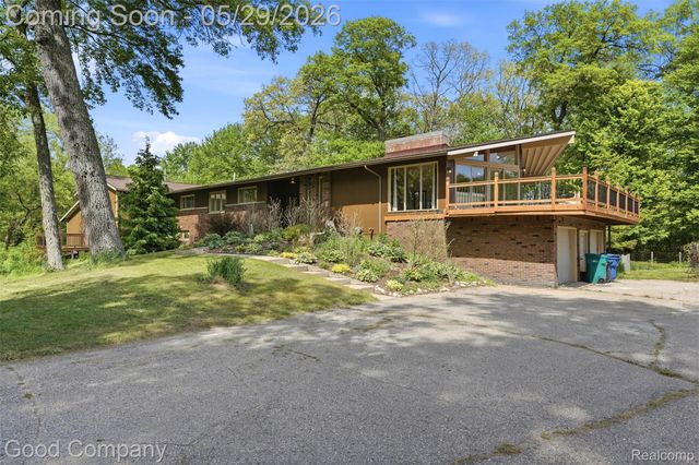5130 Seymour Lake Road, Brandon Charter Township, MI 48371