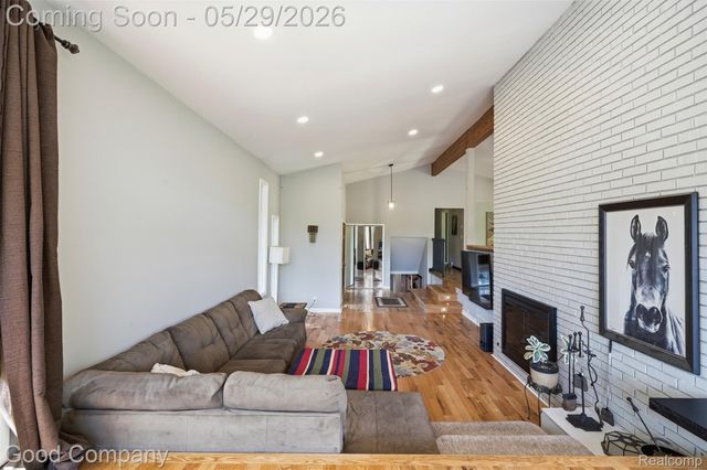 5130 Seymour Lake Road, Brandon Charter Township, MI 48371