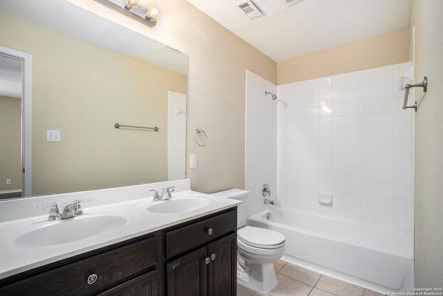 12139 Karnes, San Antonio, TX 78253