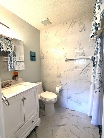 26267 NORTHERN CROSS ROAD 11, Punta Gorda, FL 33983