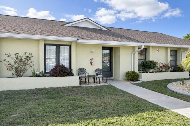 26267 NORTHERN CROSS ROAD 11, Punta Gorda, FL 33983