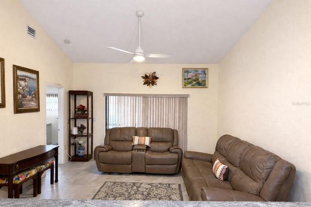 26267 NORTHERN CROSS ROAD 11, Punta Gorda, FL 33983