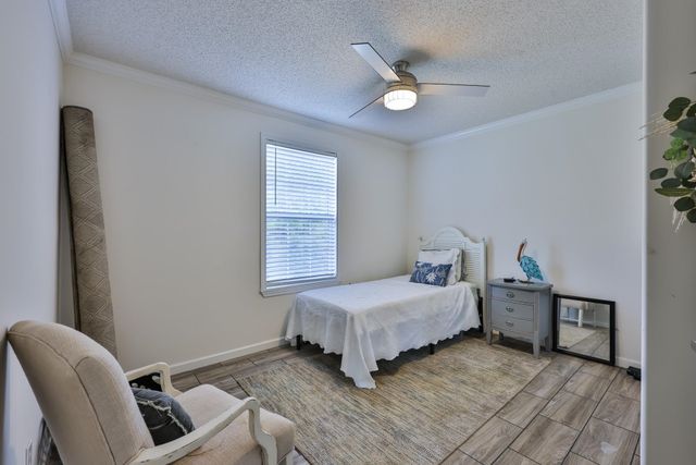 4036 Bubeck Dr., Conway, SC 29526