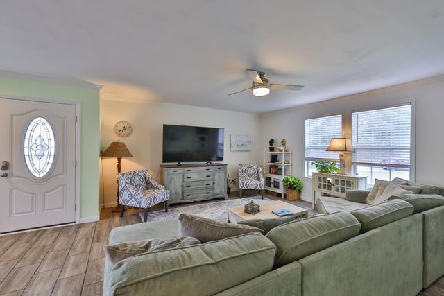 4036 Bubeck Dr., Conway, SC 29526